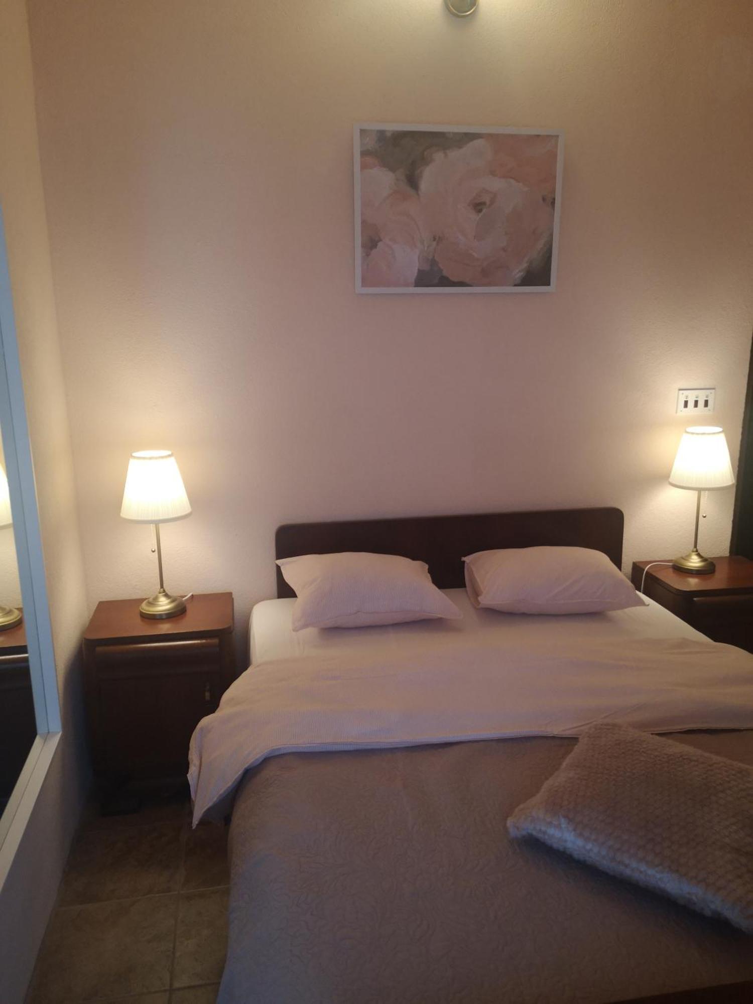 Holiday Home Betty Jesenice (Split-Dalmatia) Exterior foto